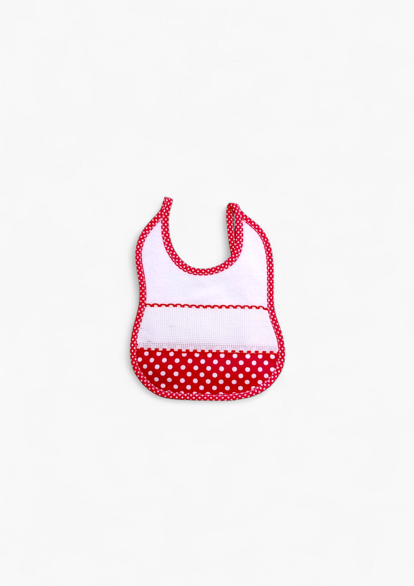 Comodo Bavaglino per neonati, realizzato in tela aida pronto per essere personalizzato.
