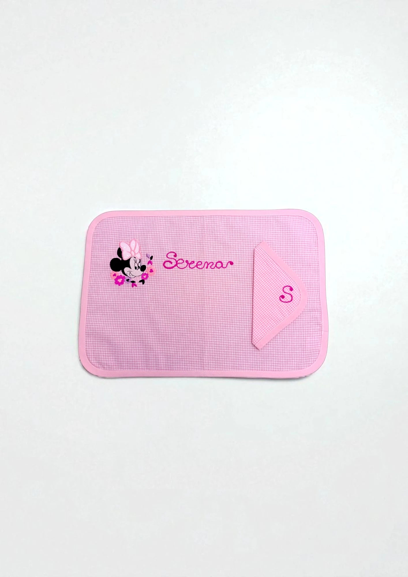 Set tovaglietta e tovagliolo in cotone con motivo a quadri, personalizzabile con ricamo di un personaggio dei cartoni animati.